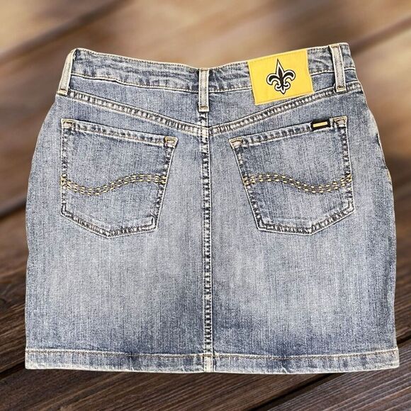 NFL Woman’s New Orleans Saints Denim Skirt - Picture 1 of 6